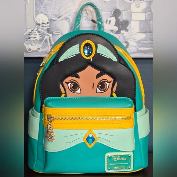 Loungefly Disney Alladin Princess Jasmine Cosplay Backpack - Picture 3 of 9